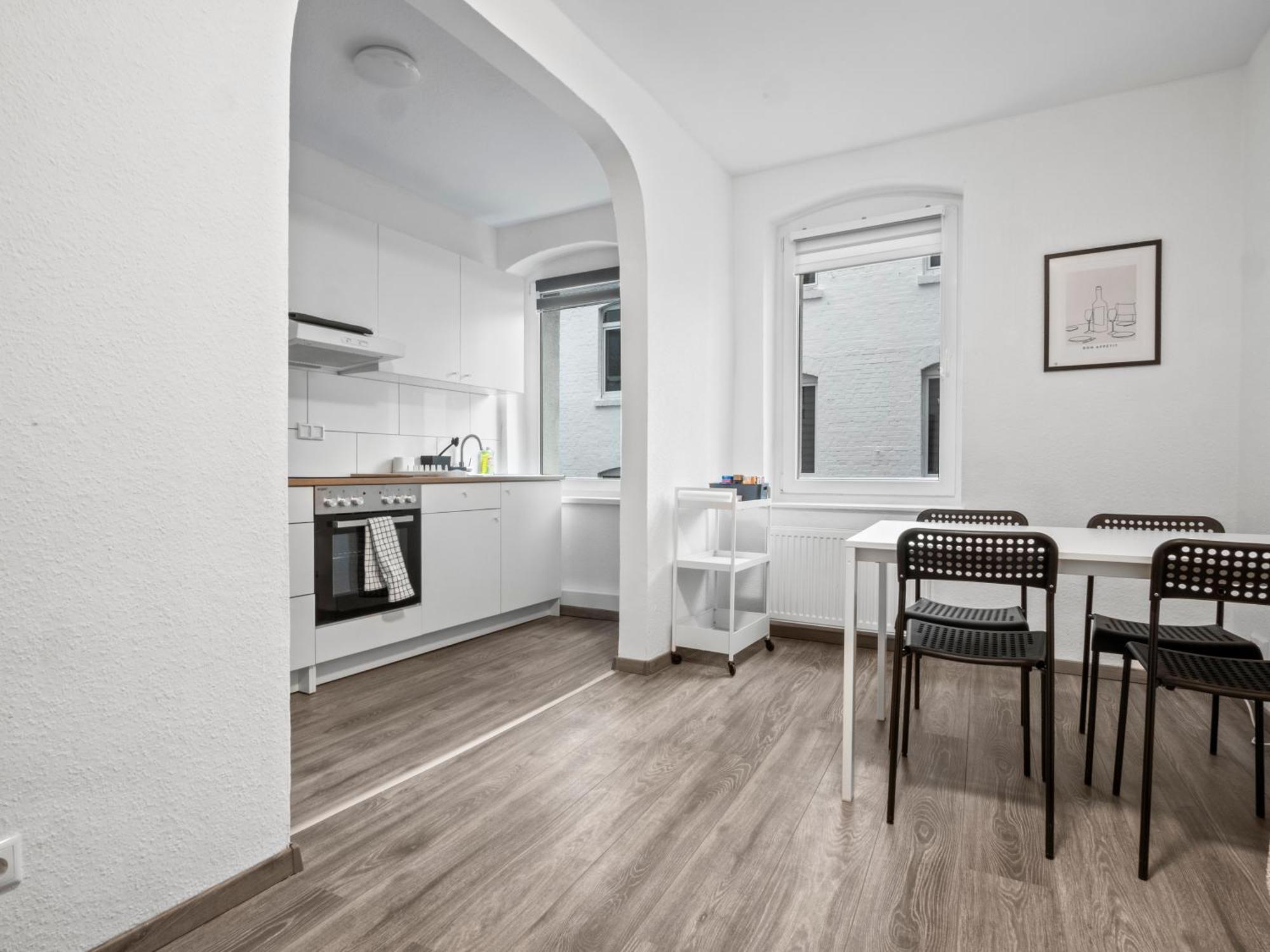 Wohnung In Zentraler Lage - Kostenlose Parkplaetze คาสเซล ภายนอก รูปภาพ