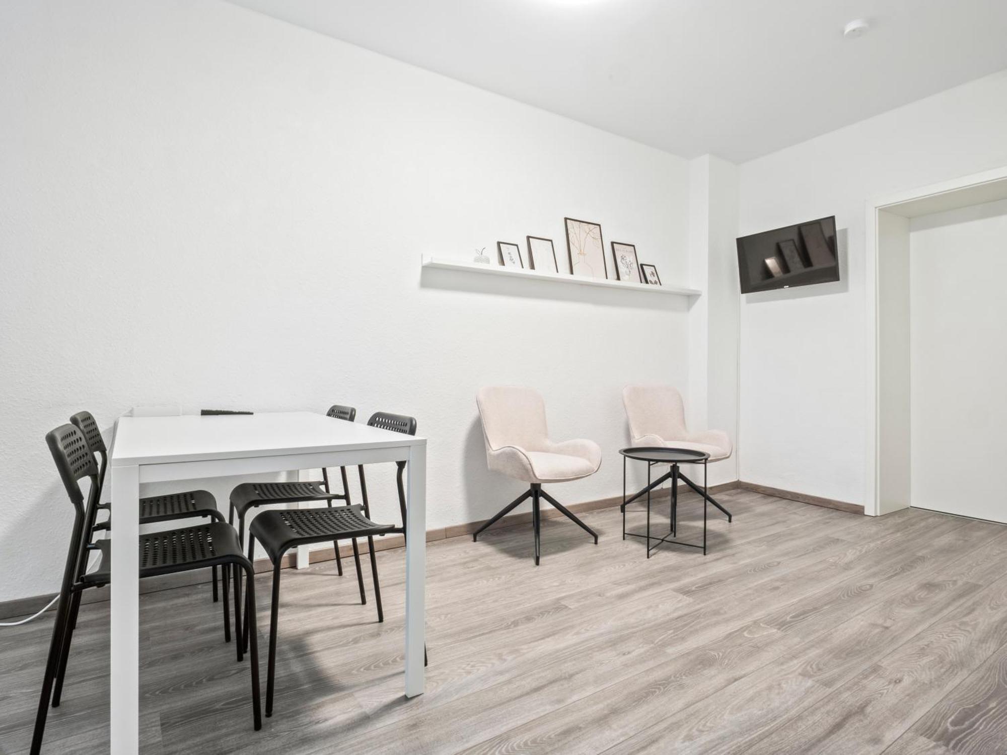 Wohnung In Zentraler Lage - Kostenlose Parkplaetze คาสเซล ภายนอก รูปภาพ